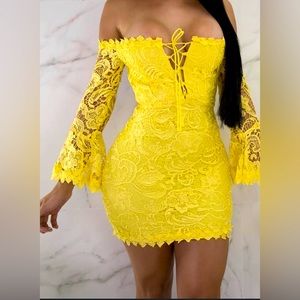 Luxxel | Bodycon Lace Dress